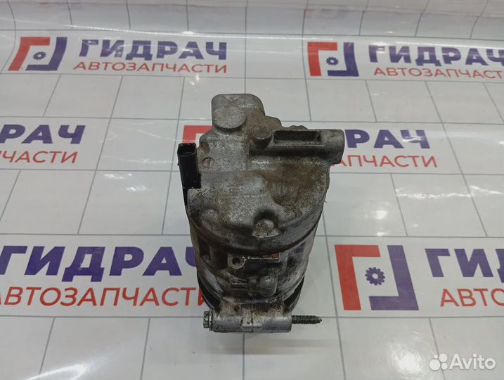 Компрессор кондиционера Volkswagen Passat CC 1K0820808A