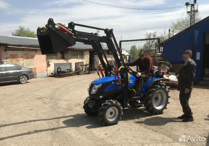 Экскаватор универсальный навесной landformer 230