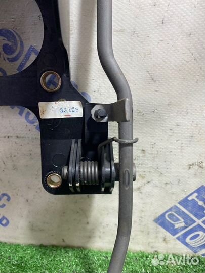 Педальный узел Chevrolet Lacetti хэтчбек 1.6 F16D3