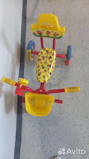 Детский трехколесный велосипед