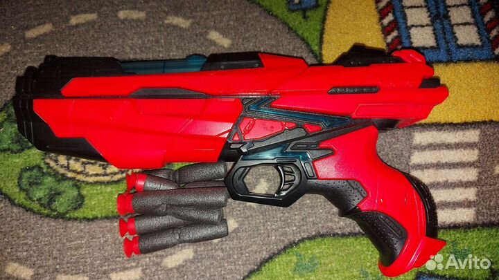 Игрушечные пистолеты
