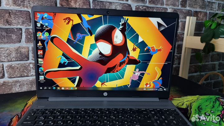 HP 255 G8 FullHD Rayzen 3-5300U/8/Radeon/ssd256gb