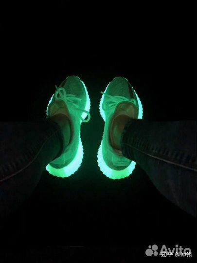 Кроссовки adidas yeezy boost 350 glow