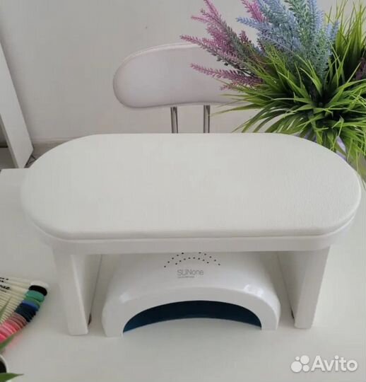 Подставка для маникюра