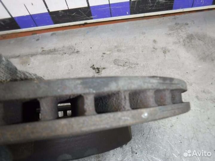 Диск тормозной передний правый Ford Mondeo 2 1.6