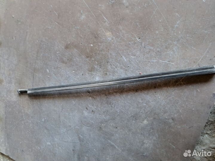 Молдинг стекла передний левый Ягуар s-type