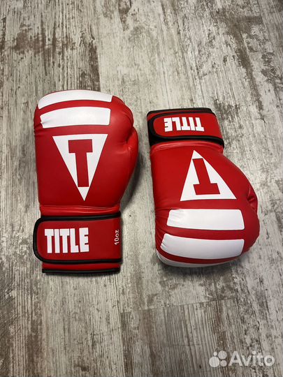 Боксерские перчатки