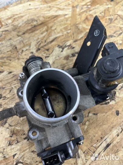 Дроссельная заслонка Киа Спектра