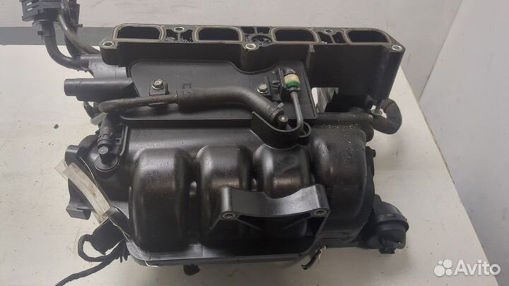 Коллектор впускной Hyundai Santa Fe, 2010