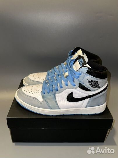 Кроссовки Nike Air Jordan 1 High University Blue