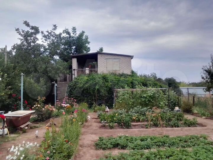 Дом 56 м² на участке 7 га