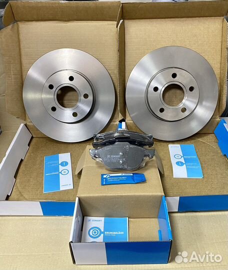 Тормозные диски с колодками перед. ford focus 2,3