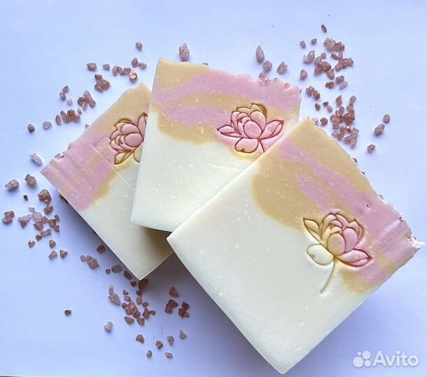 Мыло ручной работы из растительных масел
