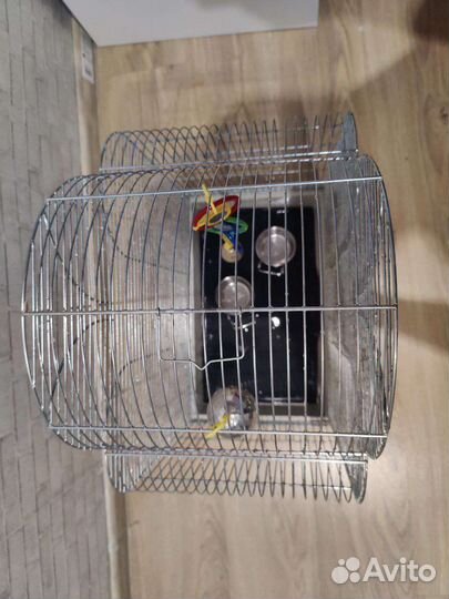Клетка для попугаев