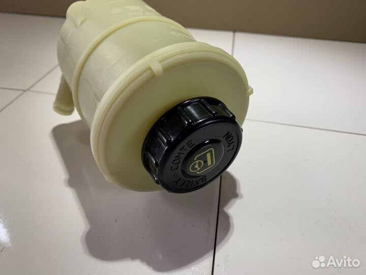 Бачок гур Nissan Almera G15 2013-2018 оригинал