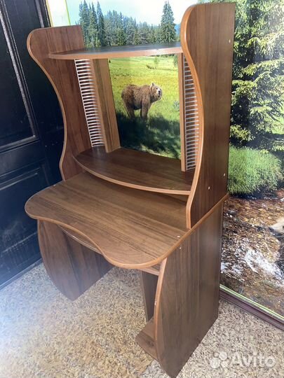 Компьютерный стол б/у