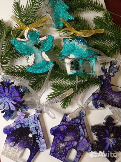 Елочные игрушки из эпоксидной смолы