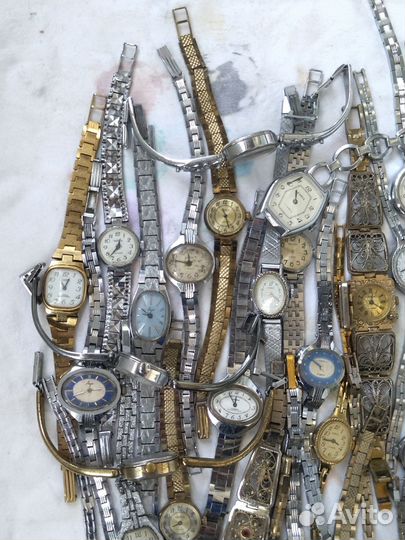 Часы женские СССР. Чайка. Заря. Луч. 50 штук