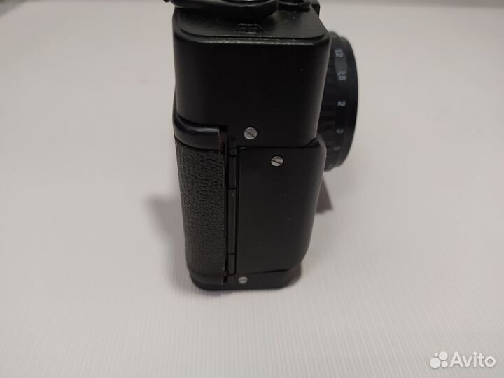 Плёночный фотоаппарат Эликон 35см