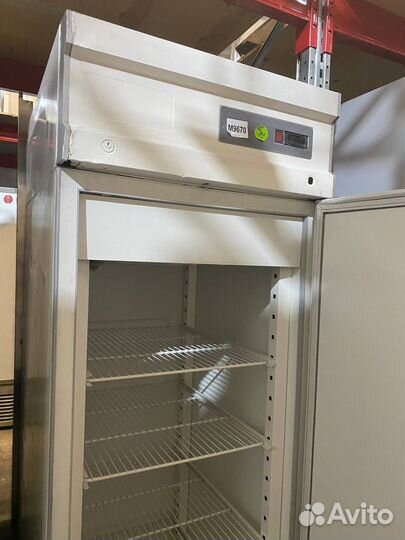 Морозильный шкаф