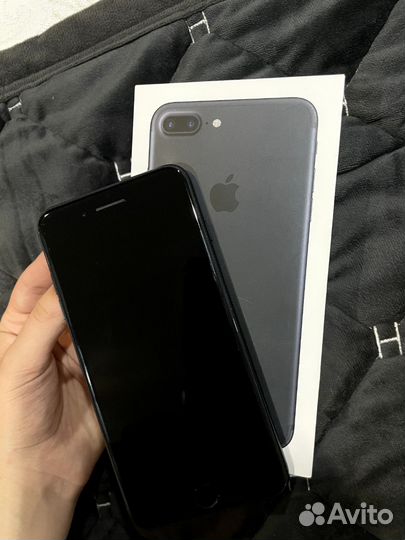 iPhone 7 plus 32gb черный