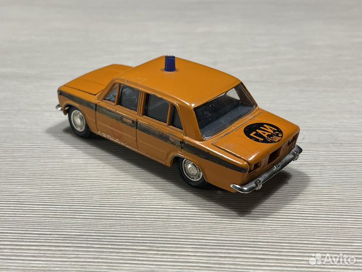 Модель 1/43 ваз 2101 гаи