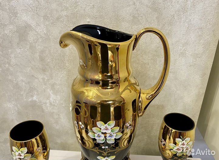 Богемия Чёрный набор и Чёрная ваза. Чехословакия