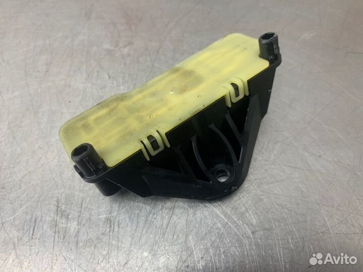 Распределитель тока Mercedes E-Class W213 OM656