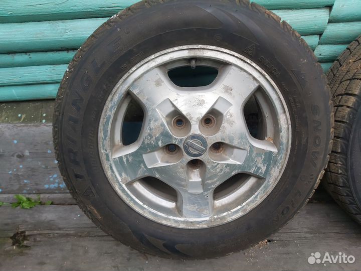 Triangle LL01 215/60 R16