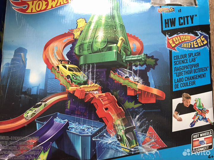 Набор игровой Hot Wheels Цветная лаборатория