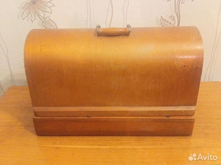 Швейная машина Подольск ручная