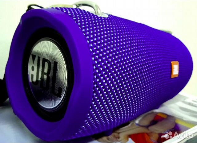 Колонка JBL