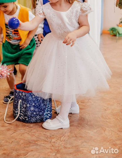 Платье для девочки 110