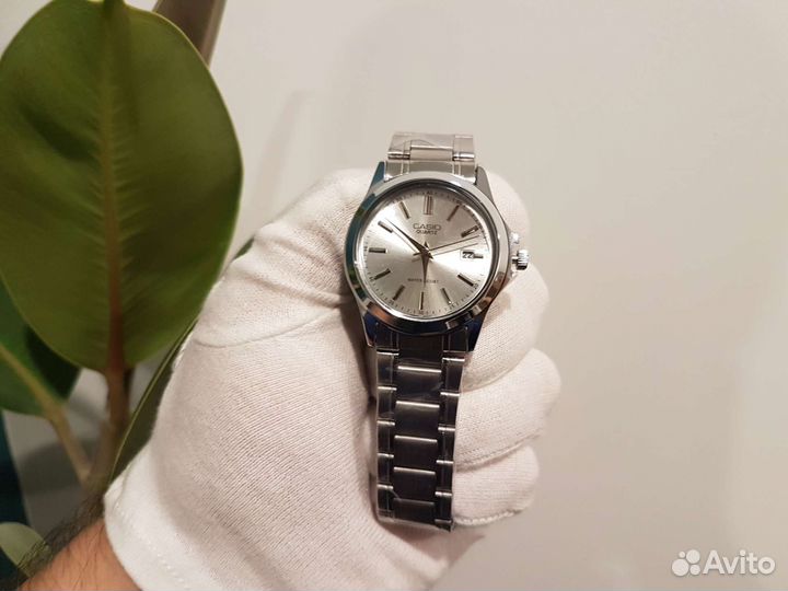 Casio часы новые в коробке