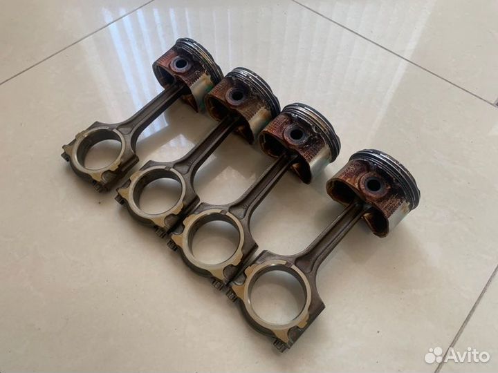 Поршень с шатуном Mazda Mazda3 BL Z6 2011