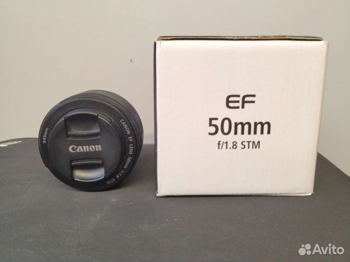 Canon EF 50mm f/1.8 stm