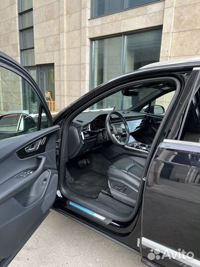 Audi Q7 2.0 AT, 2020, 37 000 км