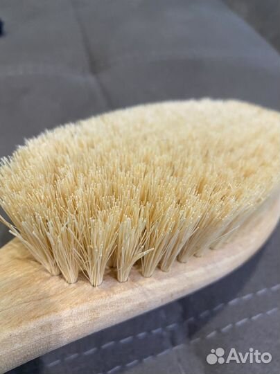 Щетка для сухого массажа Letique