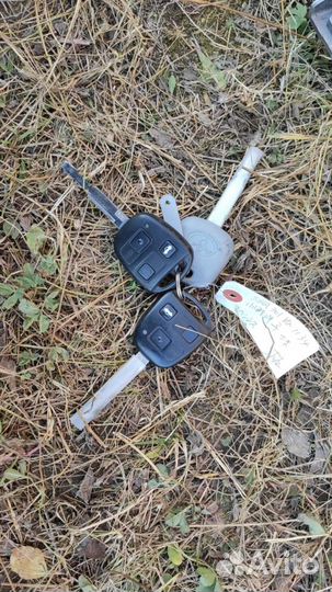 Рулевая колонка Toyota Avensis 250 2.0