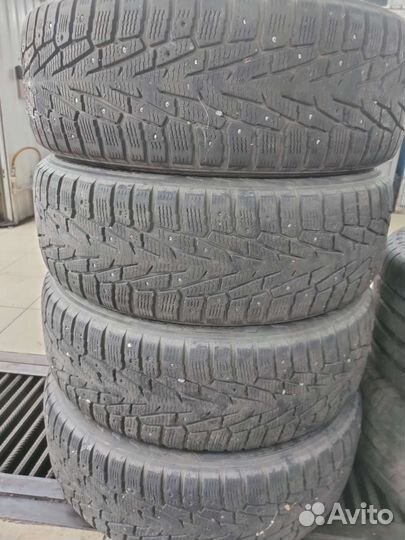 Nokian Tyres Hakkapeliitta 7 SUV 245/65 R17 111T