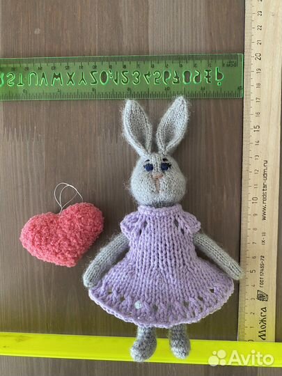 Мягкая игрушка заяц с сердечком ручная работа