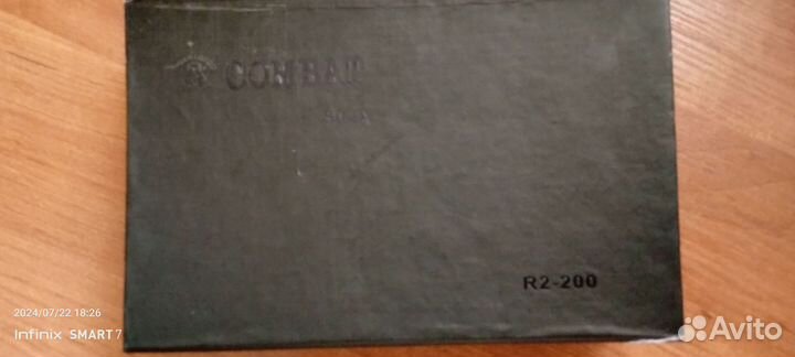 Продается тактический фонарь 