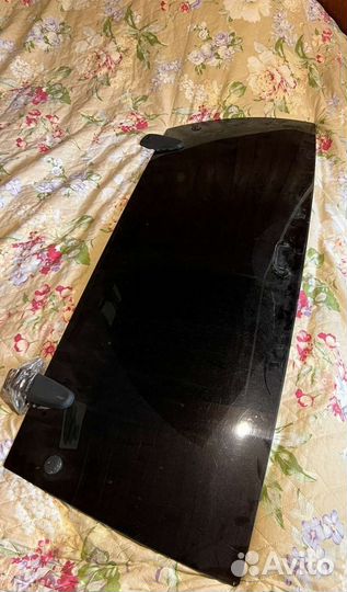 Заднее стекло jeep wj