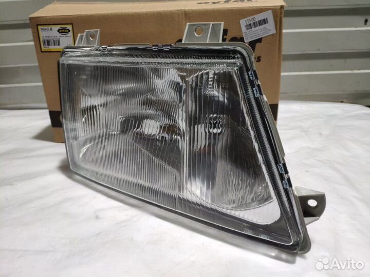 Фары правая левая Mercedes Sprinter новая W901 902