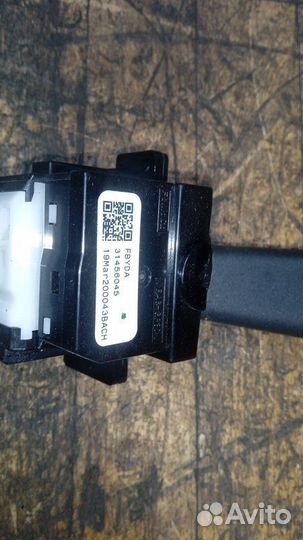 Переключатель поворотов подрулевой Volvo V40 2019