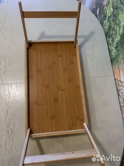 Поднос деревянный на ножках