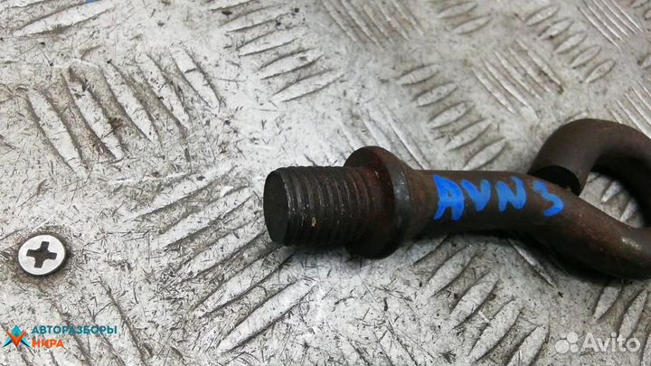 Крюк буксировочный Dodge Caliber 2006