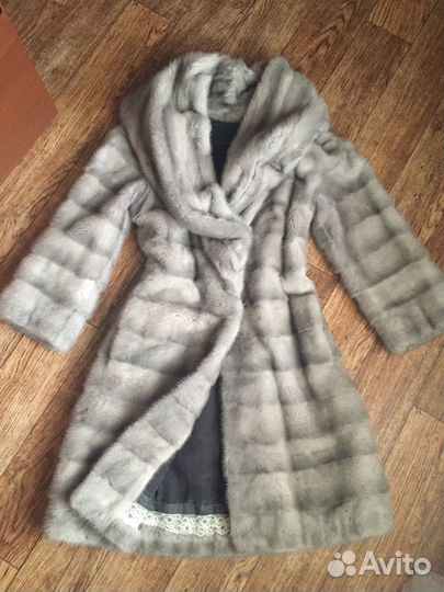 Шуба fendi