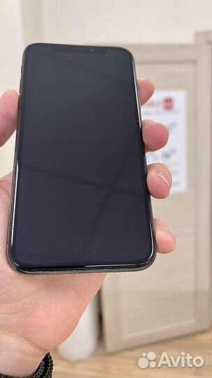 iPhone X, 256 ГБ