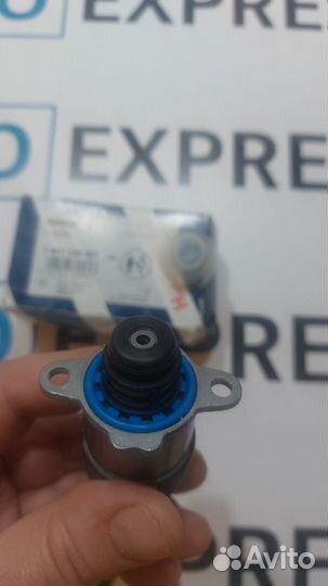 Клапан давления топлива Bosch 1462C00987 новый